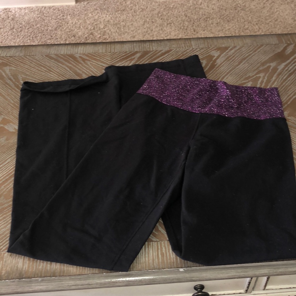 Lululemon yoga pants